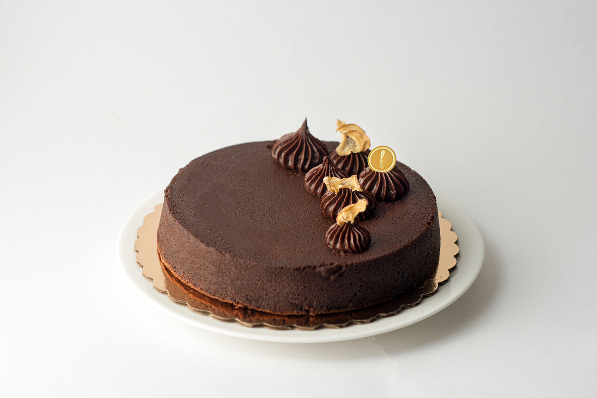 Fouet 70% Chocolate Cake
